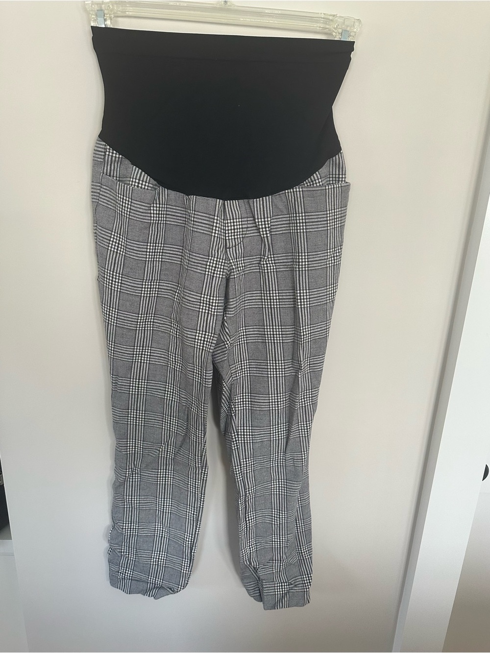 Old Navy Black & Gray Plaid Maternity Pants